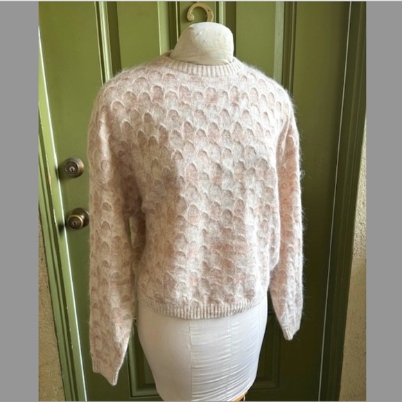 ZARA Alpaca/Wool Blend Scalloped Stitch Pullover Sweater NWOT/sz M - Picture 10 of 15